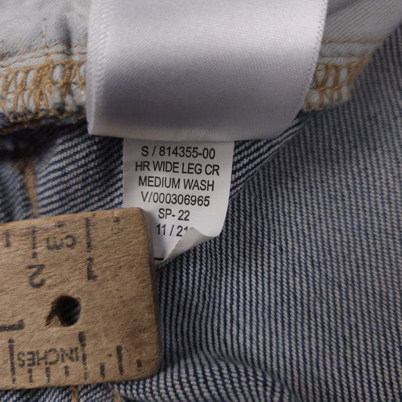 Banana Republic High Rise Wide Leg Crop Medium Wash Blue Jeans 30 - Picture 13 of 14